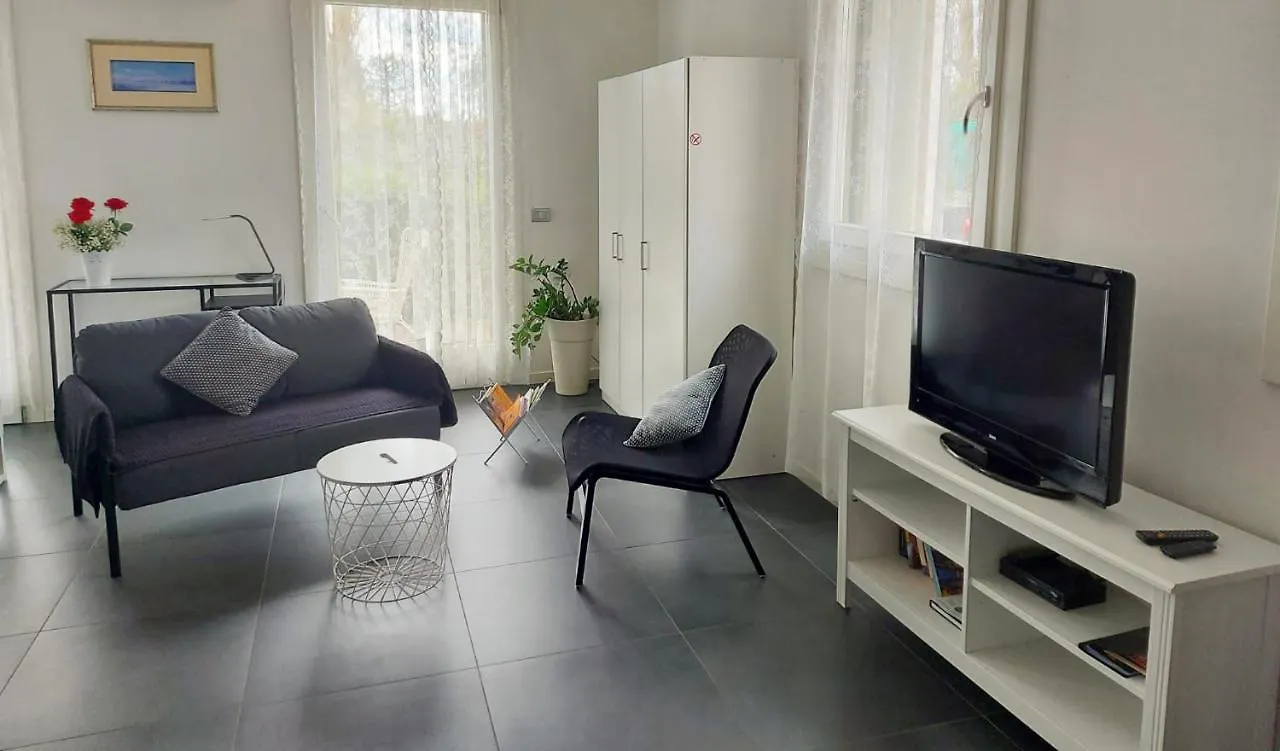 Casa Viola Vicenza Park Free Apartment 0*,